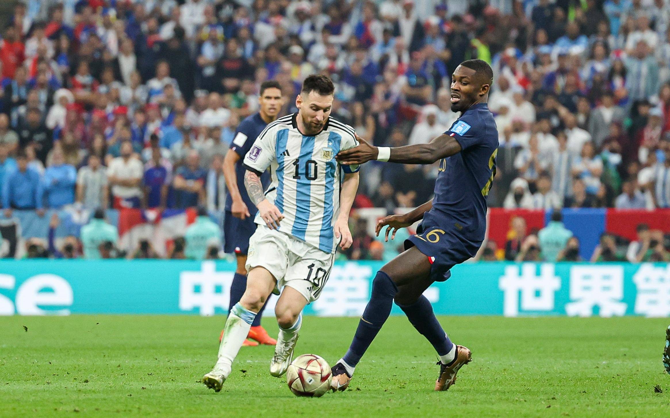 比赛精彩瞬 比赛精彩瞬