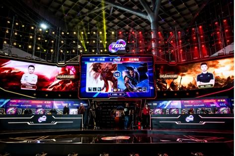 运动员们仍 运动员们仍