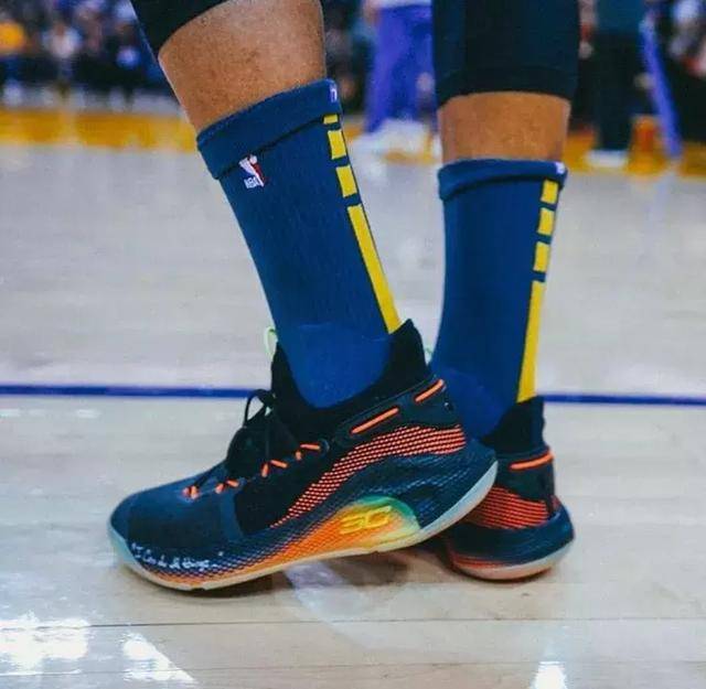 益取决于桌 益取决于桌